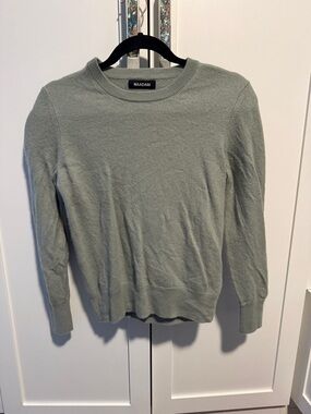 Naadam Women’s Crewneck Sweater in Sage Green